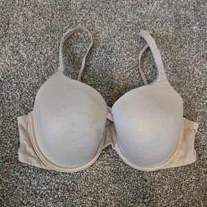 Victoria's Secret Lined Perfect Coverage Nude Padded Push Up T Shirt Bra 34D